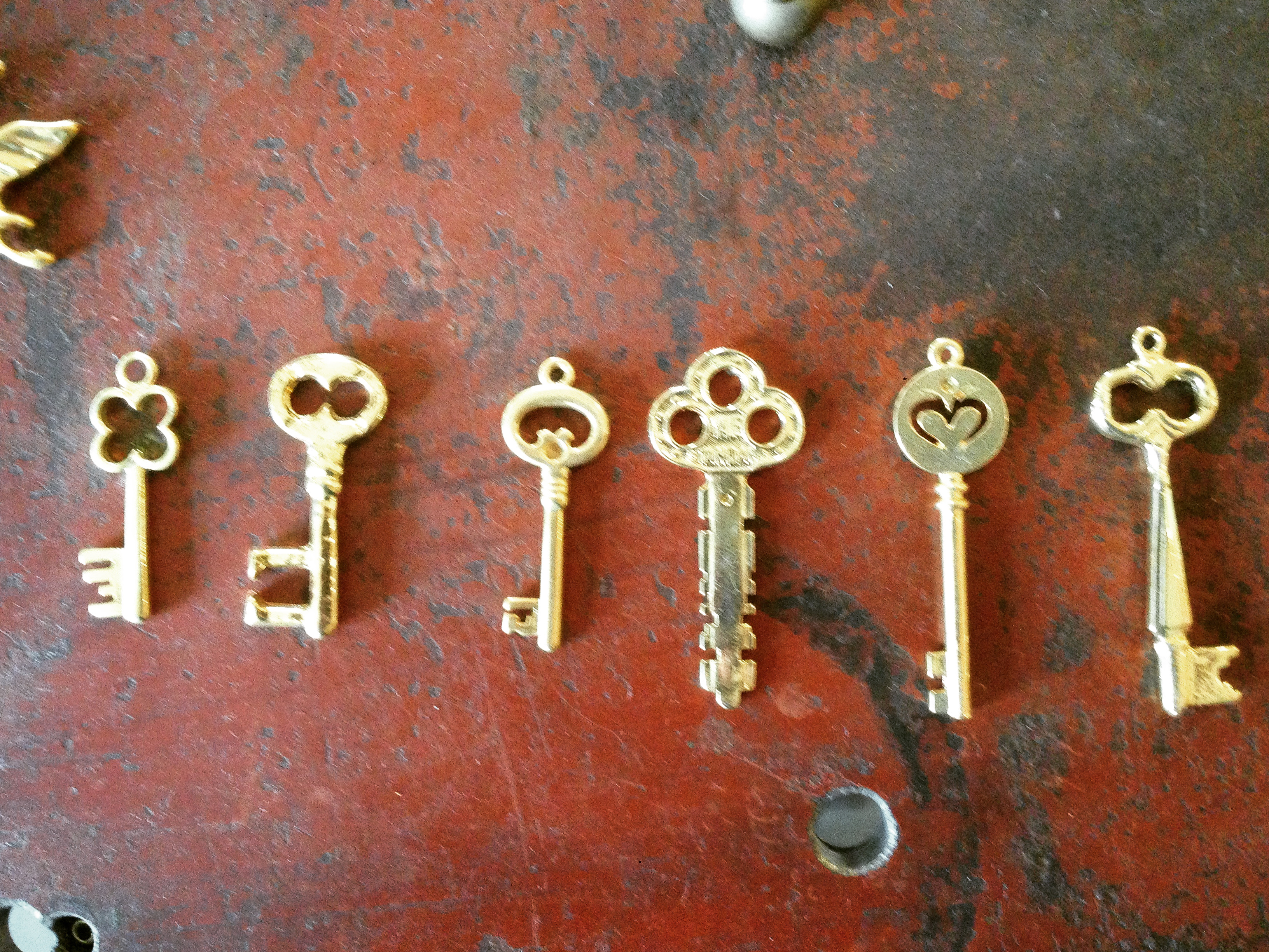 2418DBBE-9890-4D85-A95B-