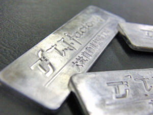 ゴルフグッズ、イベントグッズ、会員タグ、ルームナンバー、カギ、ピンバッジ、ピンバッヂ、アーティストグッズ、コンサート、ライブ、展示会、金属小物、革小物、チャーム