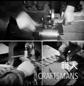 オリジナルの金具を作成する場合、お客様のデザイン、作成数、素材の希望等によって、最高の作成方法を選択していきます。今回は数ある製法の中から鋳物での作成方法で作業を進めて行きます。