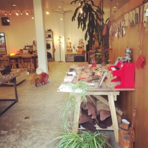 メタルハウスのオーダーメイドのモノ作りは墨田区を中心とした職人の町から全てが始まります。