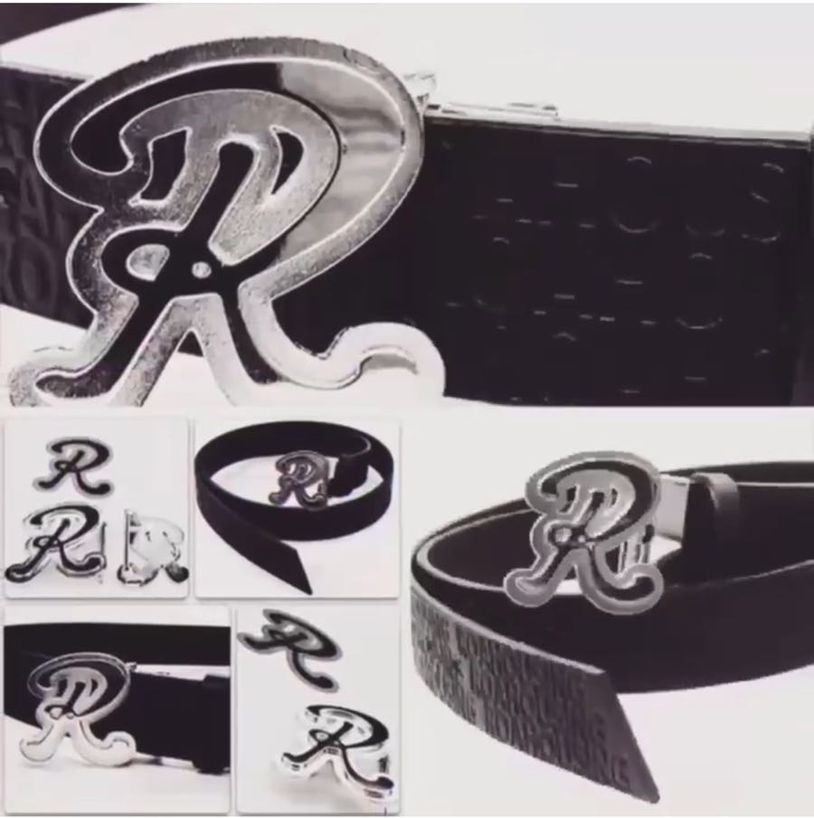  アーティストのイベントやライブ用のグッズ。展示会やショールーム、店舗オープン用のギフト。創業記念日や卒業記念、ブランド立ち上げの際のポップアップ用グッズなどオリジナルのモノ作りを提案しています。