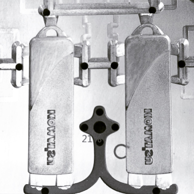  オリジナルデザイン・オーダーメイドのキーホルダー、ピンバッジ、ブランドオリジナル、お客様へのプレゼント、記念品、ノベルティー、販売の促進、、デザインやイメージからオンリーワンの金具を作ります。