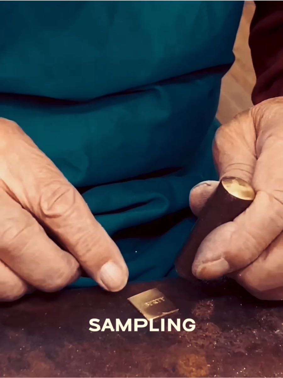 オーダーメイドのプロダクトや特注の金具を職人ともに歩み続けてきたメタルハウスの技術と歴史。