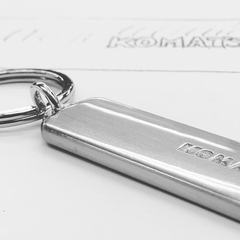  オリジナルデザイン・オーダーメイドのキーホルダー、ピンバッジ、ブランドオリジナル、お客様へのプレゼント、記念品、ノベルティー、販売の促進、、デザインやイメージからオンリーワンの金具を作ります。