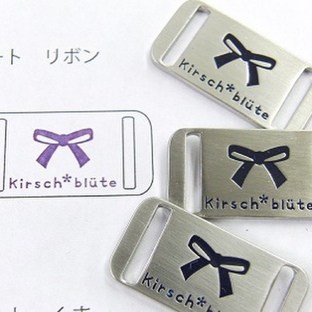  ブランド、記念、宿泊施設、イベント、アーティスト、建築、家具、さまざまな分野のプロフェッショナル達がオーダーメイドでオリジナルの金具を使用していただいています。