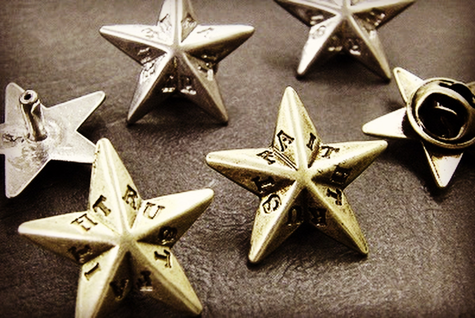  シリアルナンバー、ナンバリング、ゴルフマーカー、識別タグ、QRコード、オリジナルのブランドネームプレート、チャーム、ペンダントトップ、ゴルフ会員様ネームタグ 、部屋番号付きホテルルームキー、結婚式のゲスト様のネーム、神社仏閣、冠婚葬祭
