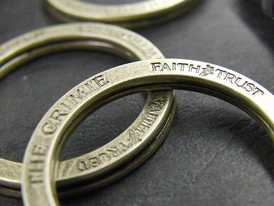  オリジナルブランドデザイン、オーダーメイドのウォレットチェーン、特注キーホルダー金具 メタルハウス　金具金属パーツ　アクセサリー　アパレルブランド