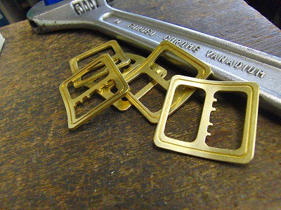 METAL  HOUSE   - about  metal fittings --村上淳さまShantiiオリジナルブーツ金具　真鍮製オーダーメイドのオリジナル・特注バックルのオーダー
