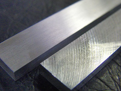 METAL  HOUSE   - about  metal fittings -　アルミニウム製のオリジナル社員証、ネックストラップ金具　アクセサリー　メタルハウス　金具